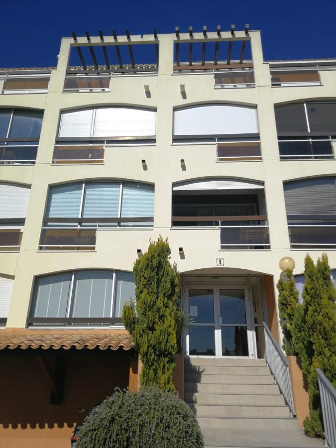 Ferienwohnung La Desirade Avec Parking- Port - Wifi Couchage En 160 Neuf Agde Exterior foto